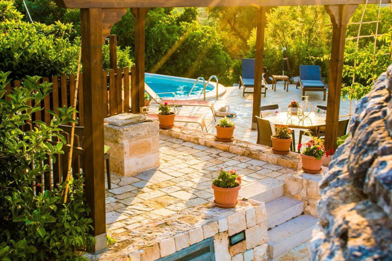 Il Trullo Del Mirto Villa Selva Di Fasano Luaran gambar